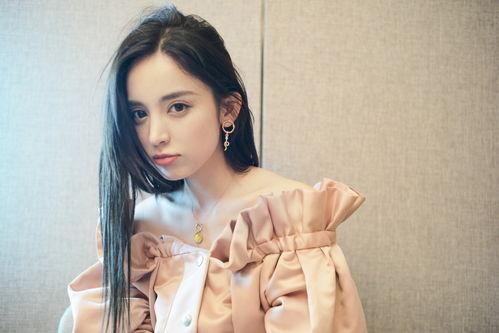 娱乐吃瓜姐娜扎英语